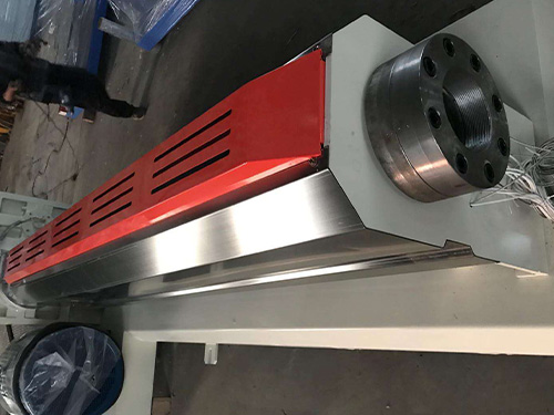 擠出機(jī)護(hù)罩